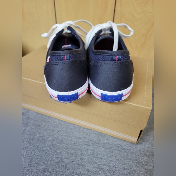 Women's Keds - Picture 3 of 8